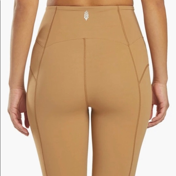 Free People Beige Yoga Leggings cropped - Picture 6 of 15